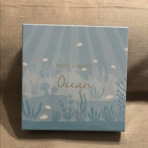 Body & Earth 5 Piece Ocean Scent Gift Set